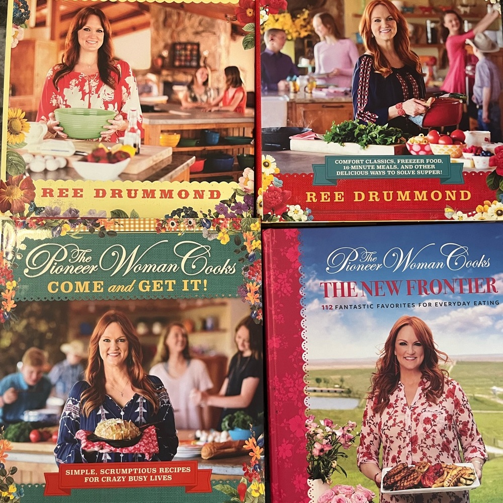 The Pioneer Woman Cookbook Set